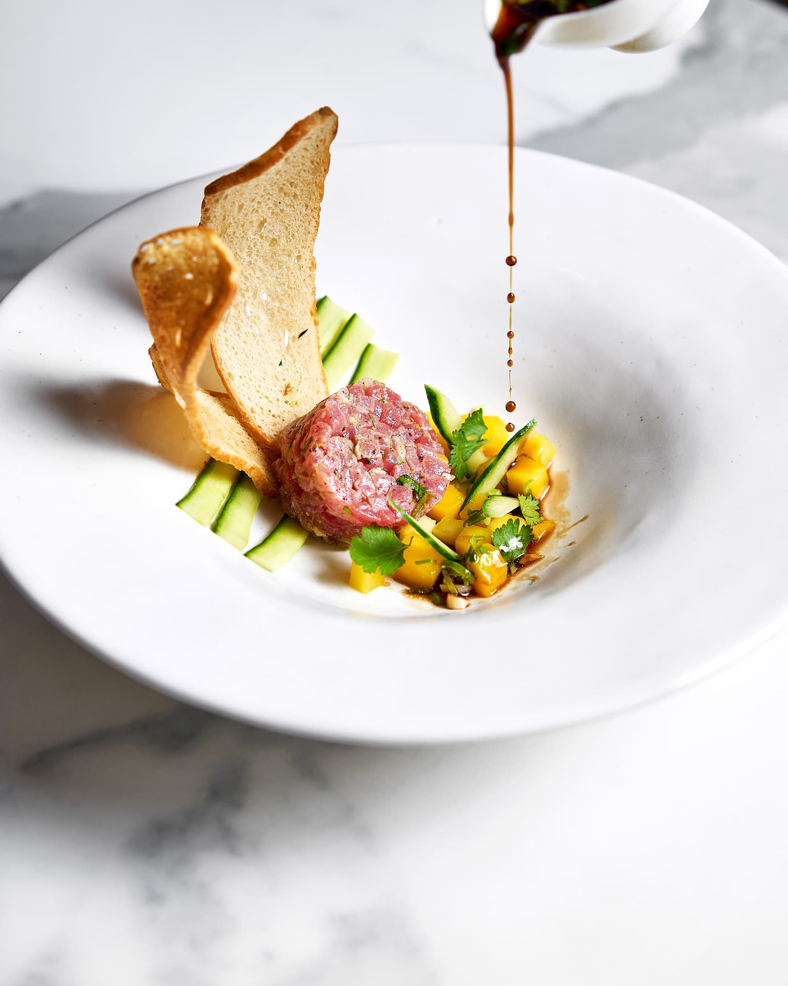 TUNA TARTARE WITH GREEN MANGO